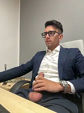 masterboss  online show from 10/06/25, 11:29