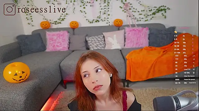 Snapshot of BOOLOCHKAA chatting on 11/01/25, 12:18 BOOLOCHKAA online show from 11/01/25, 12:18