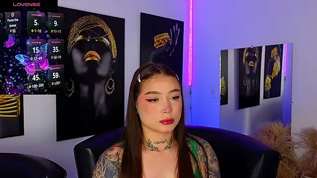  brenna hanson online show from 02/13/25, 07:31