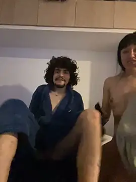 aangie  uwu online show from 12/17/24, 07:37