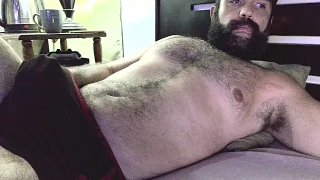 Snapshot of machoathome chatting on 01/17/25, 04:06 machoathome online show from 01/17/25, 04:06