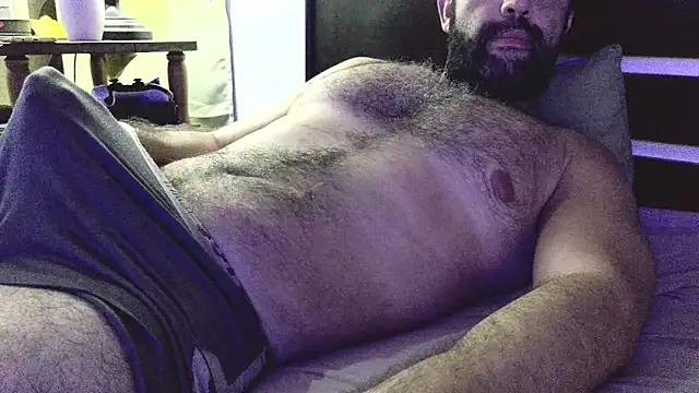 Snapshot of machoathome chatting on 01/24/25, 04:16 machoathome online show from 01/24/25, 04:16