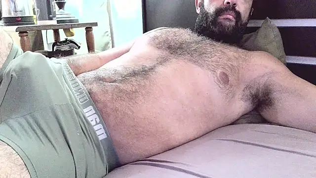 Snapshot of machoathome chatting on 02/03/25, 11:05 machoathome online show from 02/03/25, 11:05