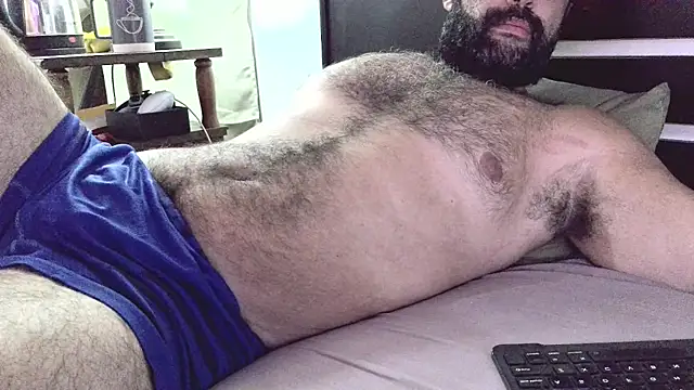 Snapshot of machoathome chatting on 02/04/25, 08:59 machoathome online show from 02/04/25, 08:59