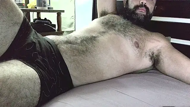 Snapshot of machoathome chatting on 02/13/25, 03:07 machoathome online show from 02/13/25, 03:07