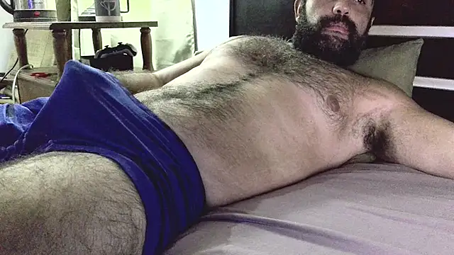 Snapshot of machoathome chatting on 02/17/25, 02:53 machoathome online show from 02/17/25, 02:53