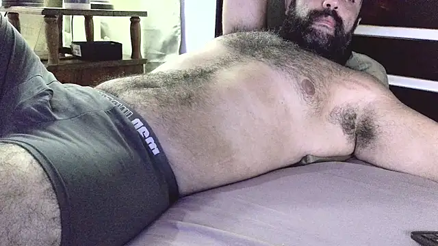 Snapshot of machoathome chatting on 02/17/25, 11:20 machoathome online show from 02/17/25, 11:20