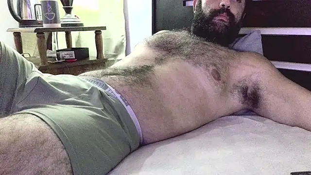 Snapshot of machoathome chatting on 02/24/25, 11:19 machoathome online show from 02/24/25, 11:19