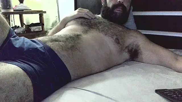 Snapshot of machoathome chatting on 02/28/25, 03:26 machoathome online show from 02/28/25, 03:26