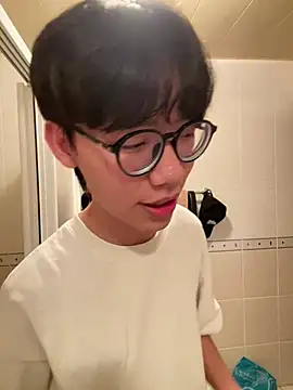 hihi0169 online show from 12/31/24, 01:52