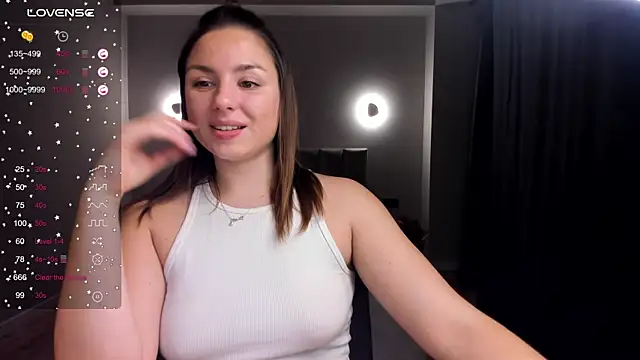 ThreeshaWhite online show from 02/09/25, 05:43