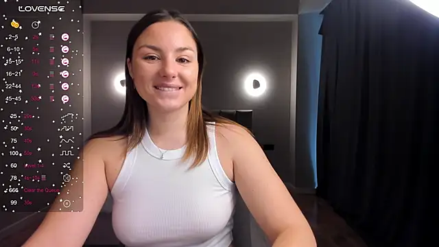 ThreeshaWhite online show from 02/18/25, 06:48