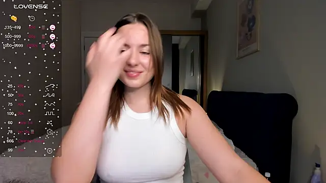 ThreeshaWhite online show from 02/25/25, 05:04