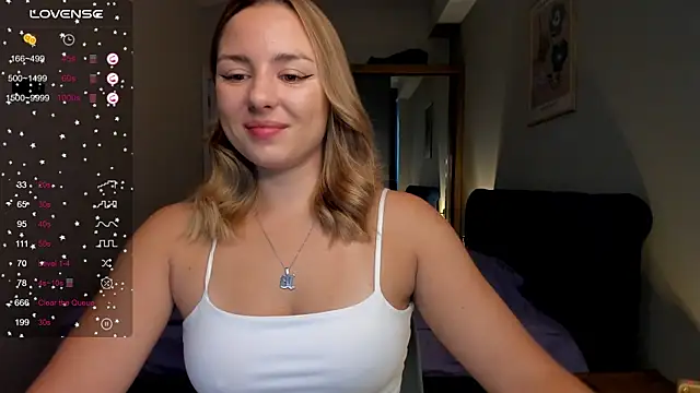 ThreeshaWhite online show from 09/22/25, 04:03