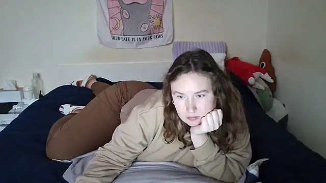 Snapshot of franceska_blue chatting on 12/23/24, 01:45 franceska blue online show from 12/23/24, 01:45