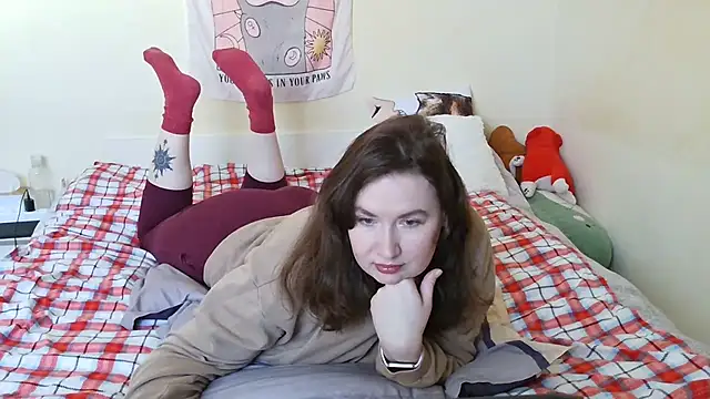 Snapshot of franceska_blue chatting on 02/25/25, 08:36 franceska blue online show from 02/25/25, 08:36