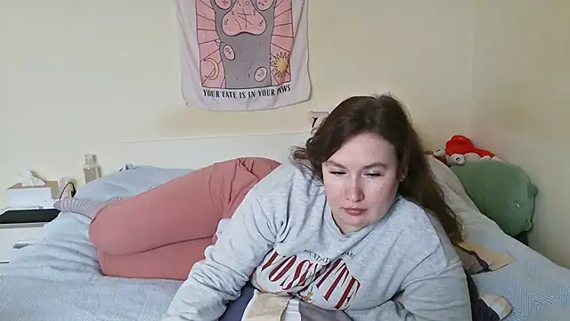 Snapshot of franceska_blue chatting on 03/04/25, 08:13 franceska blue online show from 03/04/25, 08:13