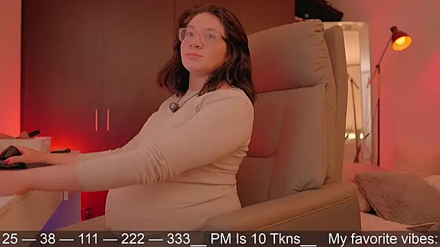 Anah s online show from 04/07/26, 12:55