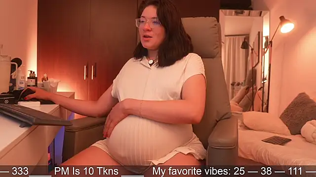 Anah s online show from 04/21/26, 12:45