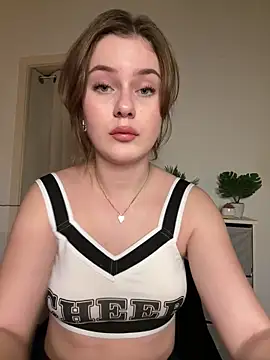 MaribelRiver online show from 02/10/25, 12:19