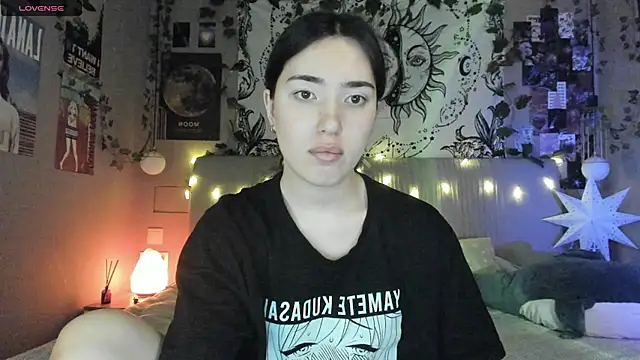 Snapshot of Anisawithlove chatting on 02/26/25, 02:57 Anisawithlove online show from 02/26/25, 02:57