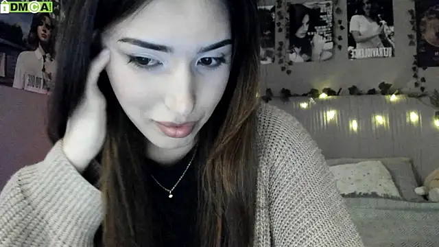 Snapshot of Anisawithlove chatting on 10/19/25, 10:27 Anisawithlove online show from 10/19/25, 10:27