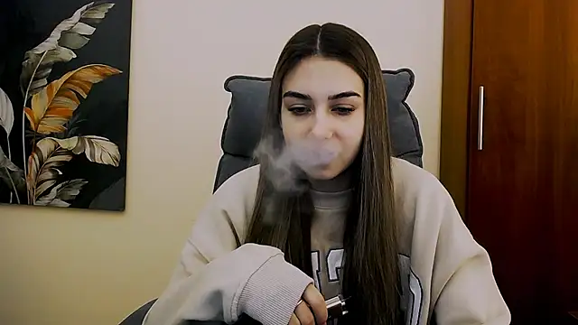 Lili magic online show from 02/23/25, 12:37