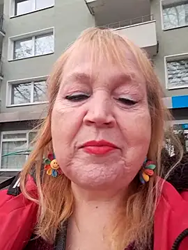 Blasflittchen online show from 04/12/26, 05:51