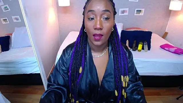 kiara evanss online show from 01/14/25, 08:04