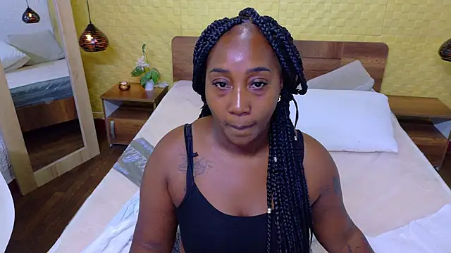 Snapshot of kiara_evanss chatting on 11/07/25, 08:31 kiara evanss online show from 11/07/25, 08:31