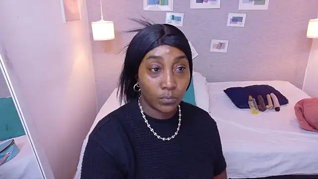 Snapshot of kiara_evanss chatting on 03/13/26, 08:59 kiara evanss online show from 03/13/26, 08:59