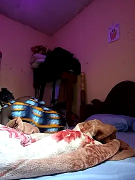 pretty amaal online show from 09/30/25, 05:56