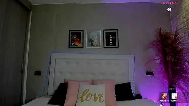 emma  smith1 online show from 02/04/26, 12:11