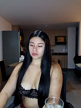 tara20  online show from 10/04/25, 05:38
