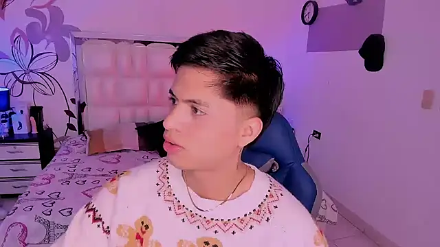 Niicky1  online show from 12/19/24, 09:06