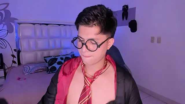 Niicky1  online show from 01/21/25, 08:32