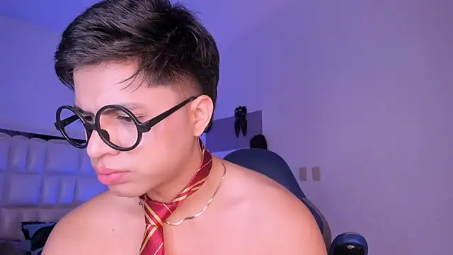 Niicky1  online show from 01/21/25, 11:34