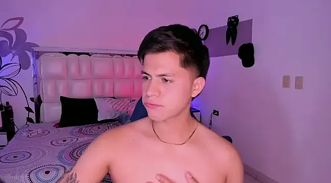 Niicky1  online show from 02/22/25, 09:04