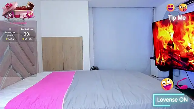 AbrilStivenson  online show from 04/16/26, 11:51