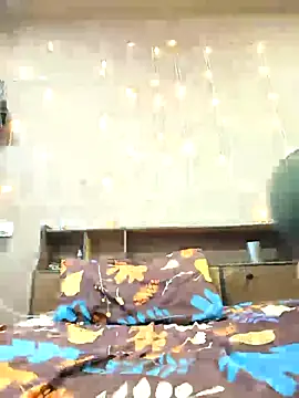 lund lol online show from 10/30/25, 05:09