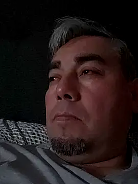 Snapshot of Manolete007x chatting on 03/18/25, 04:26 Manolete007x online show from 03/18/25, 04:26