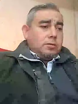 Snapshot of Manolete007x chatting on 06/17/26, 11:05 Manolete007x online show from 06/17/26, 11:05