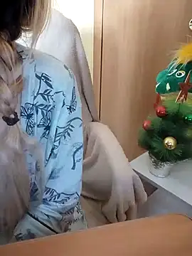 Elza kom online show from 01/06/25, 04:26