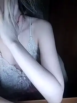 Elza kom online show from 01/20/25, 12:15