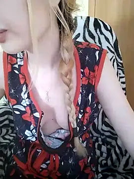 Elza kom online show from 01/29/25, 07:57