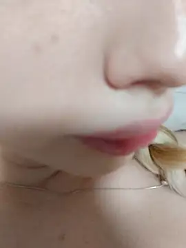 Elza kom online show from 02/19/25, 01:17