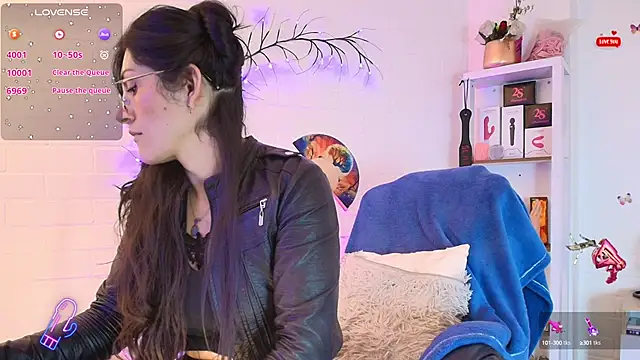 Rapunzeell  online show from 09/10/25, 02:50