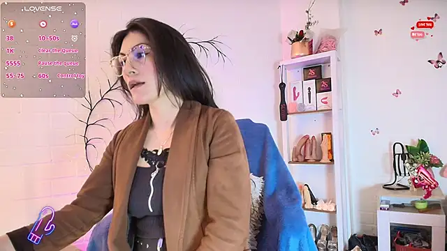 Rapunzeell  online show from 09/12/25, 01:22