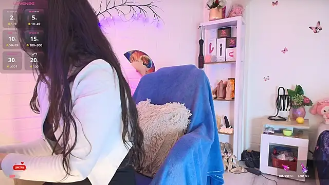 Rapunzeell  online show from 09/24/25, 01:25