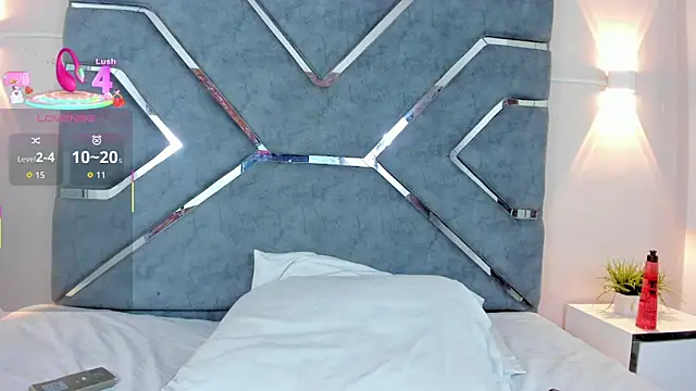 LucciaPorter online show from 10/10/25, 10:42